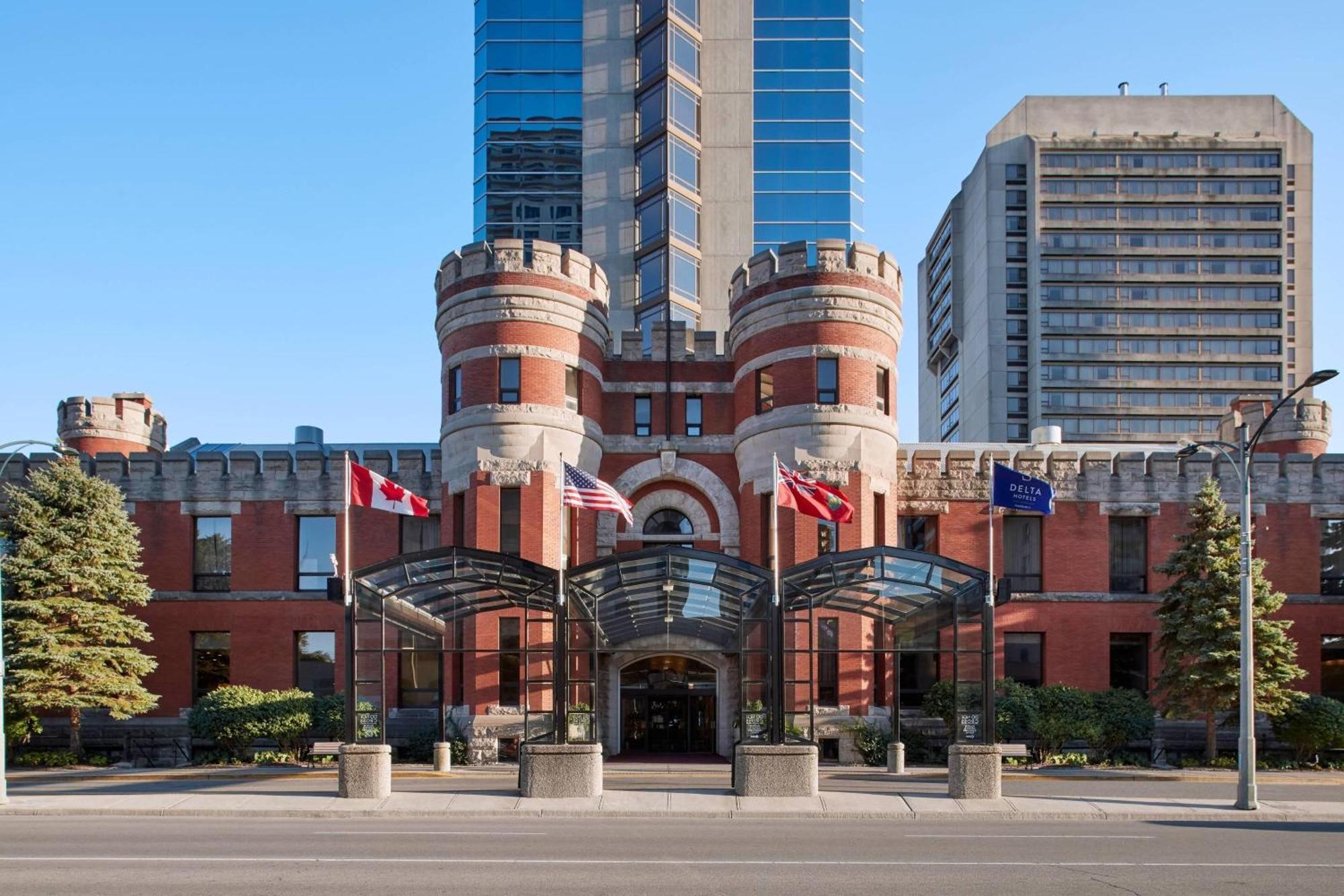 Delta Hotels By Marriott London Armouries Extérieur photo