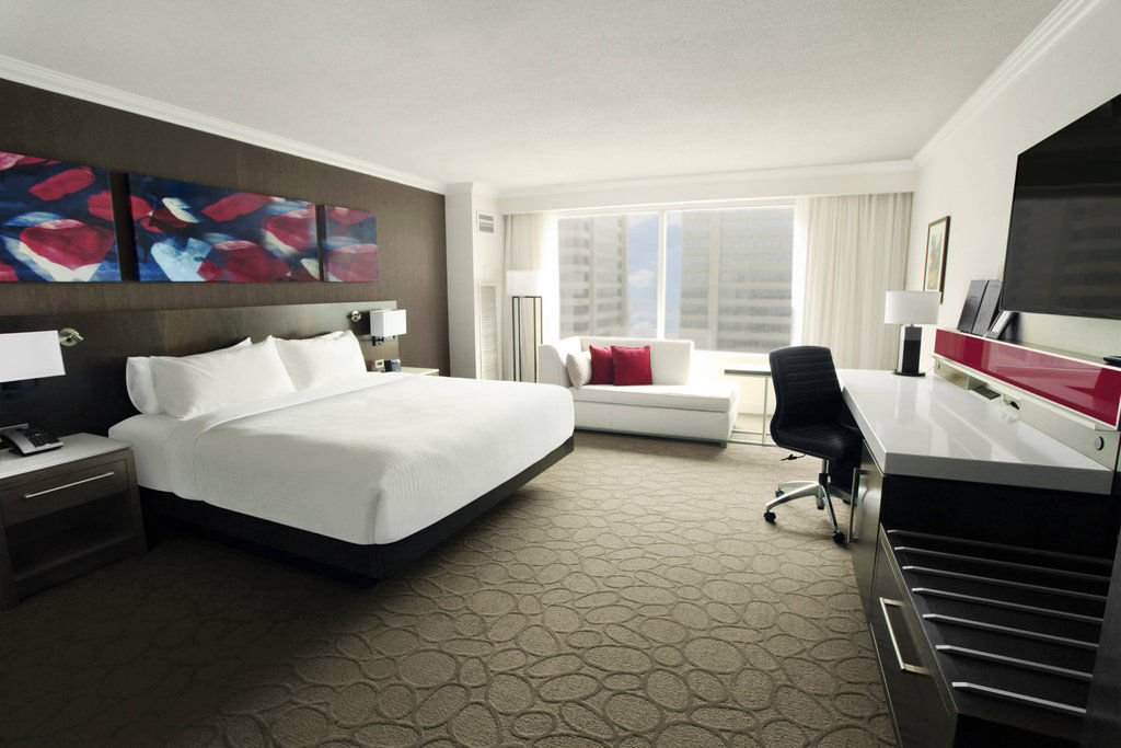 Delta Hotels By Marriott London Armouries Extérieur photo