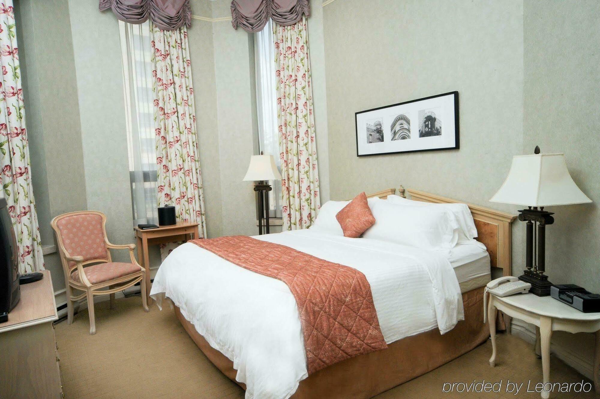 Delta Hotels By Marriott London Armouries Chambre photo